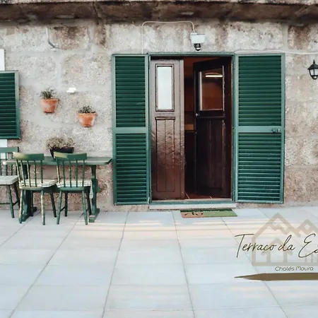 Terraço da Estrela Chalés Moura Casa de Férias